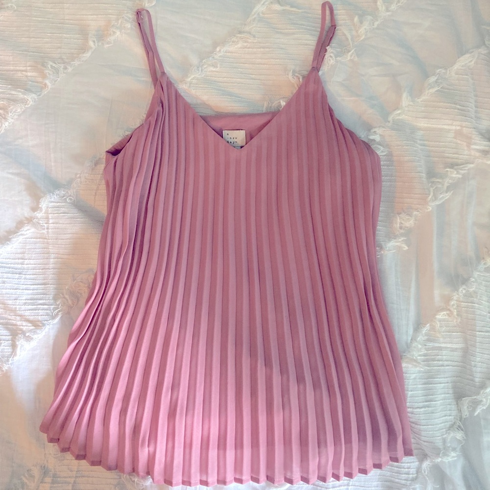 Cute pleated pink tank!